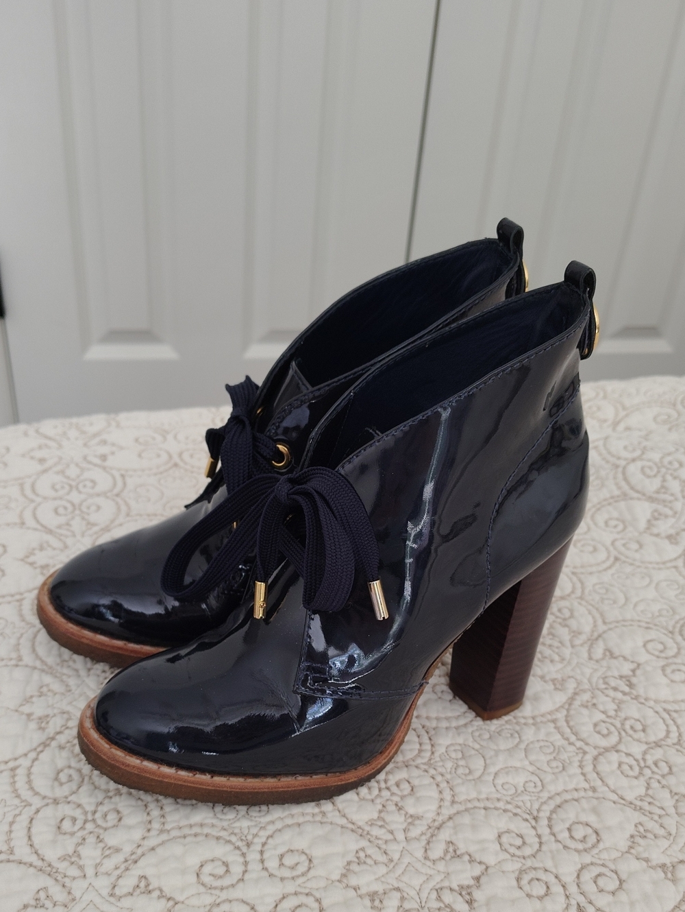 Tory Burch Desert High Heel Patent Lace Up Bootie Size 6M